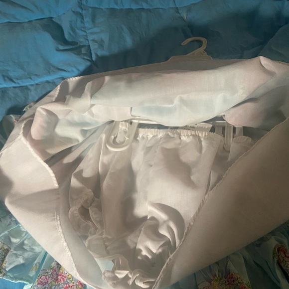 Laura Ashley 24 months adorable Spring, Summer 2pc outfit. - Picture 7 of 9